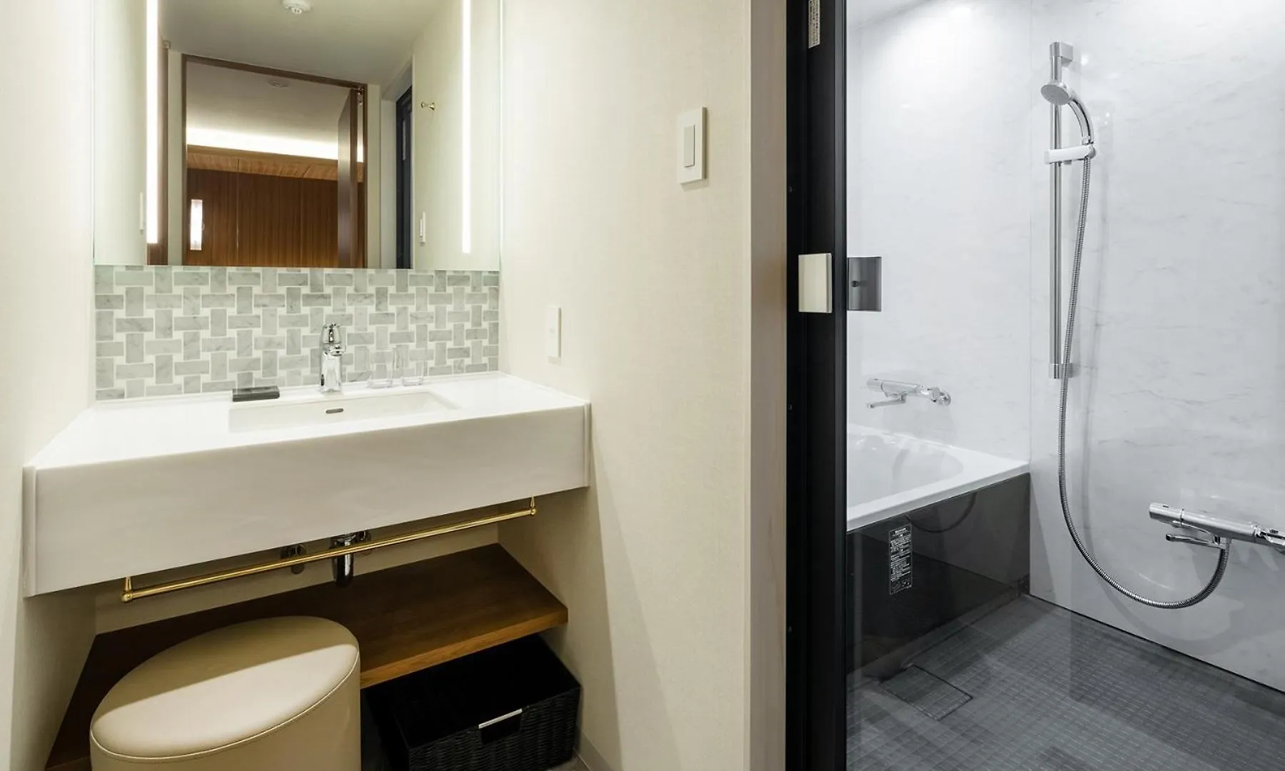 The Onefive Villa Fukuoka - Vacation Stay 33463V Hotel